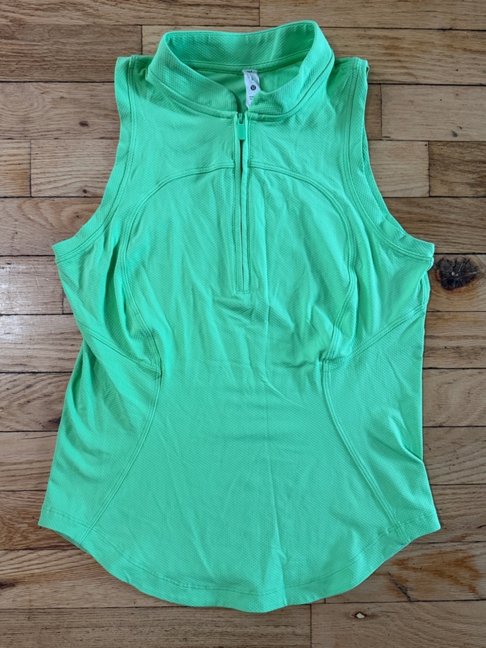 Lululemon Front Zip Mock-Neck Tennis Tank Top in Scream Green Light, Size 2